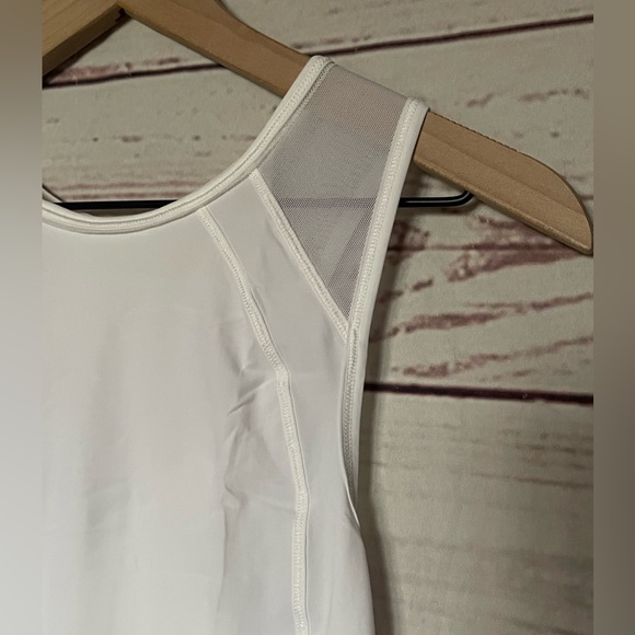 Lululemon Sculpt Tank White Size 2 - Picture 3 of 6